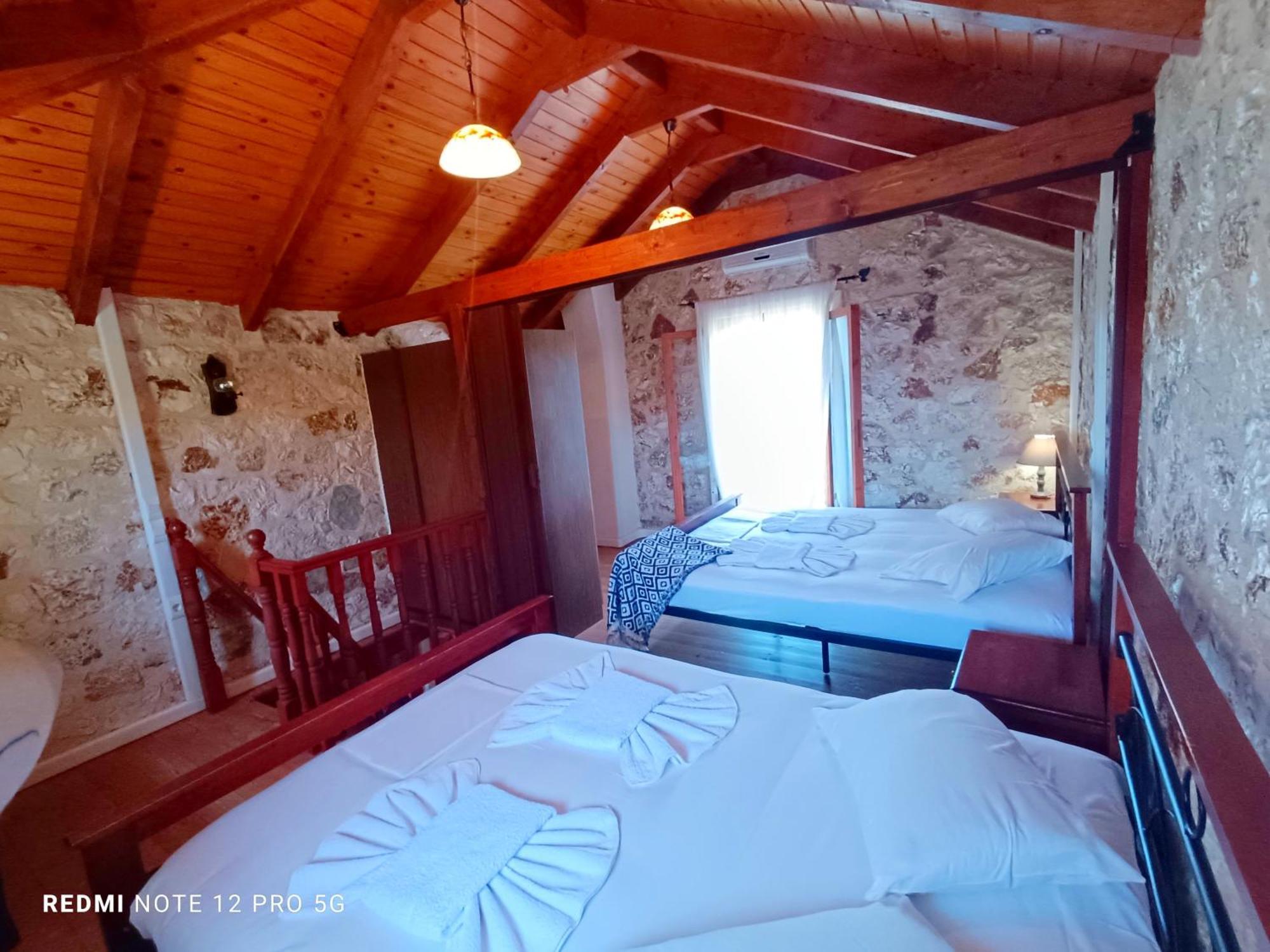 Spasmata Village Stone Maisonette Minia Oda fotoğraf